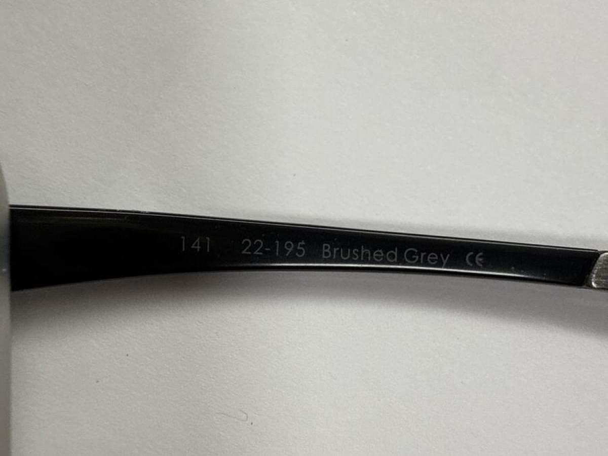 Oakley - plank brushed grey 22-195