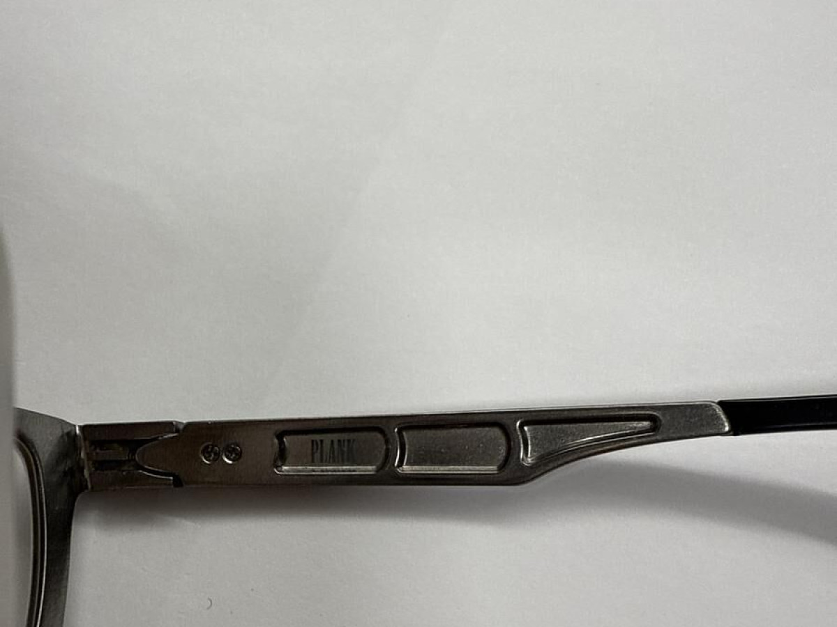 Oakley - plank brushed grey 22-195