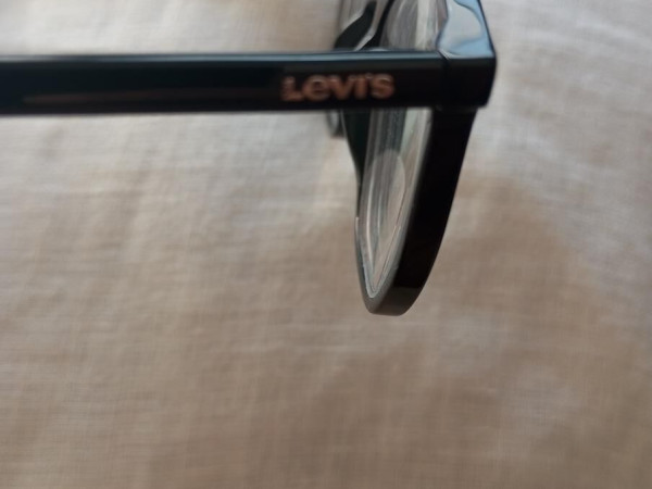 Levis - exetate lv 1002807150