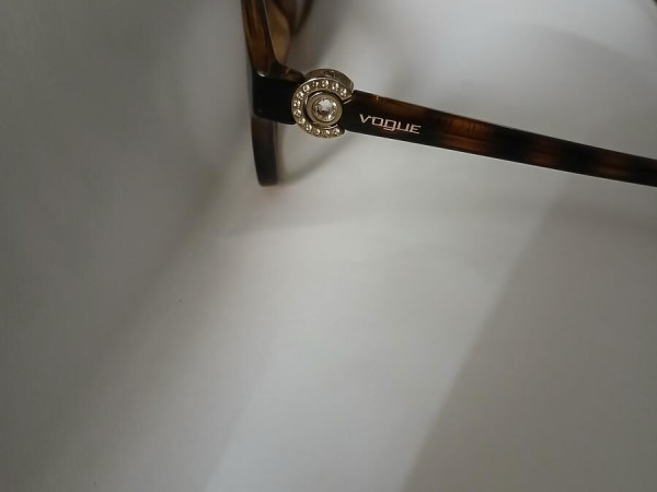 Vogue - VO5002-B W656 52/16