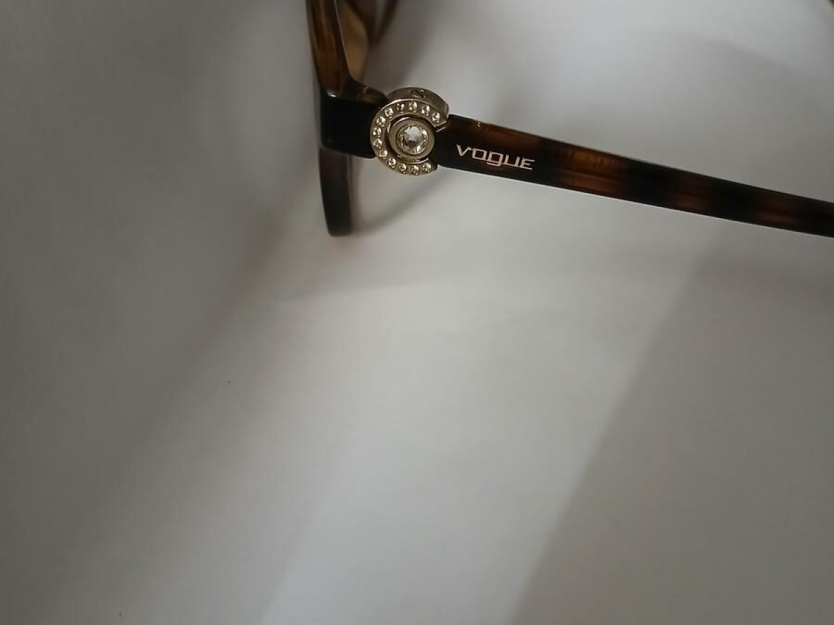 Vogue - VO5002-B W656 52/16