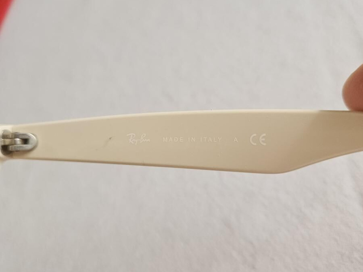 RAY-BAN - RB2132 New wayfarer 875 52/18 3N