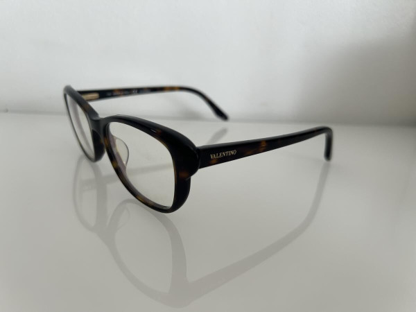 Valentino - V5017 50/17