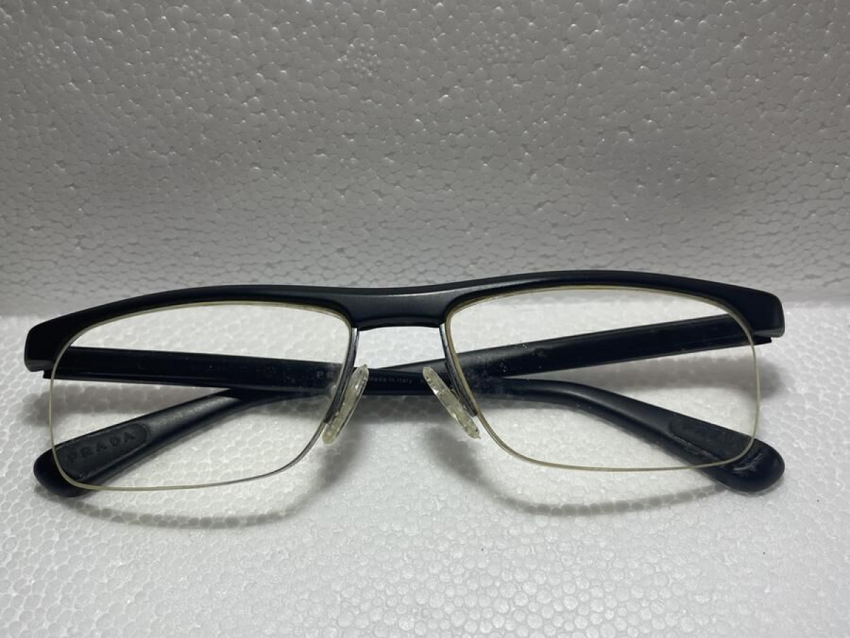 PRADA-VPS04C