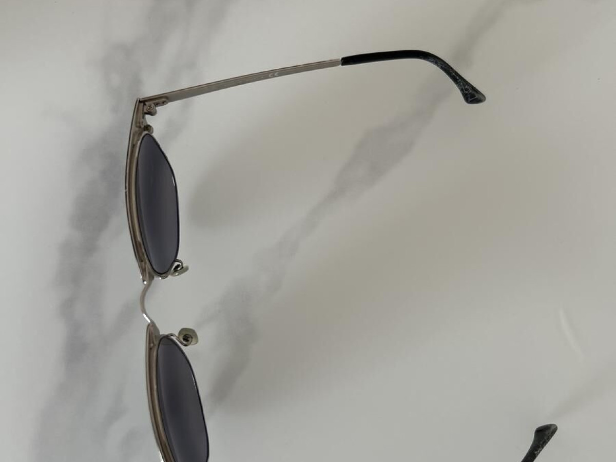 Rayban -rb3716