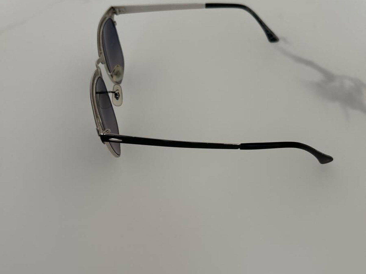Rayban -rb3716