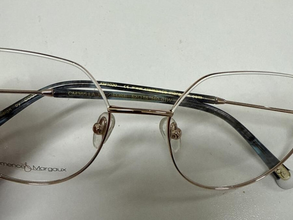 Clémence & Margaux - CM365  52/18