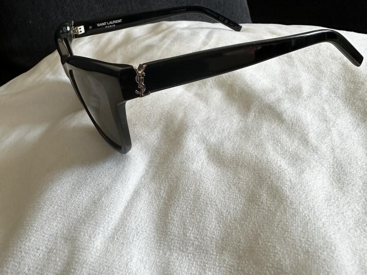 YVES Saint Laurent - SL M106 005 52/18