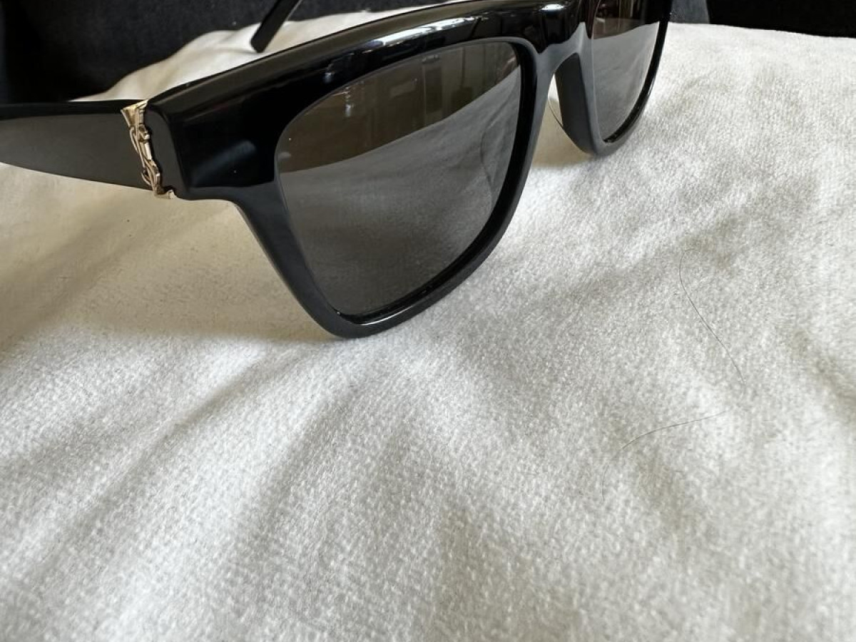 YVES Saint Laurent - SL M106 005 52/18