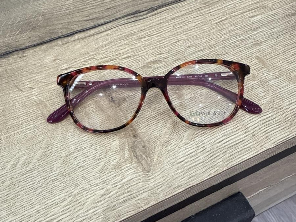 Paul & Joe - Kate01  47/14