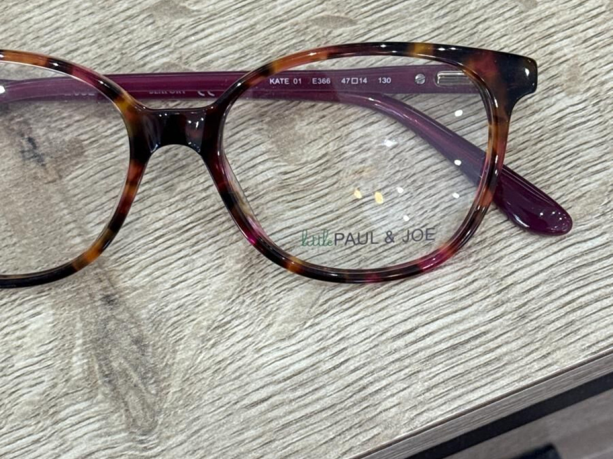 Paul & Joe - Kate01  47/14