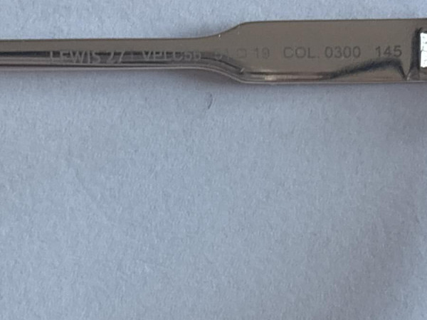 Police - LEWIS 27 51/19 vplc56