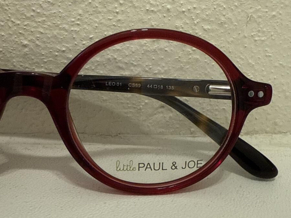 Paul&joe - Leo01