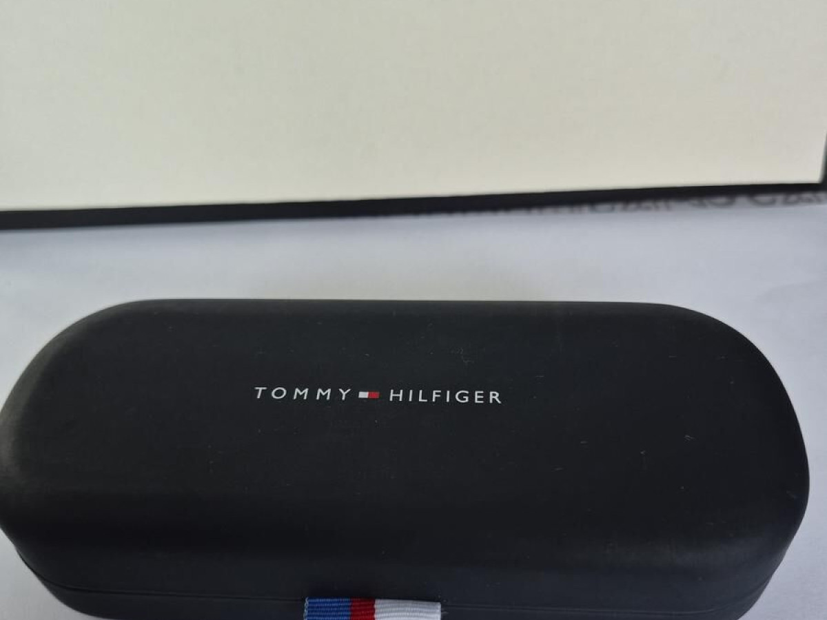 TOMMY HILFINGER -TH 1523 09Q 145