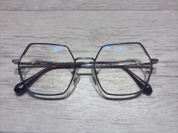 GIGI studios - LINDA