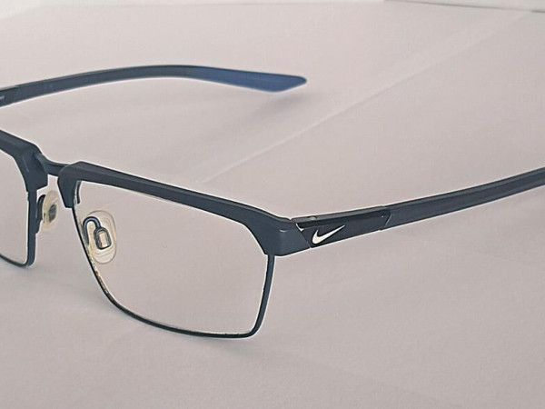 NIKE - NK8052 55/17 135 404