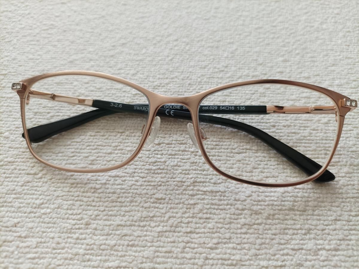 Swarovski - Goldie sw5187 col.029 54/16 135