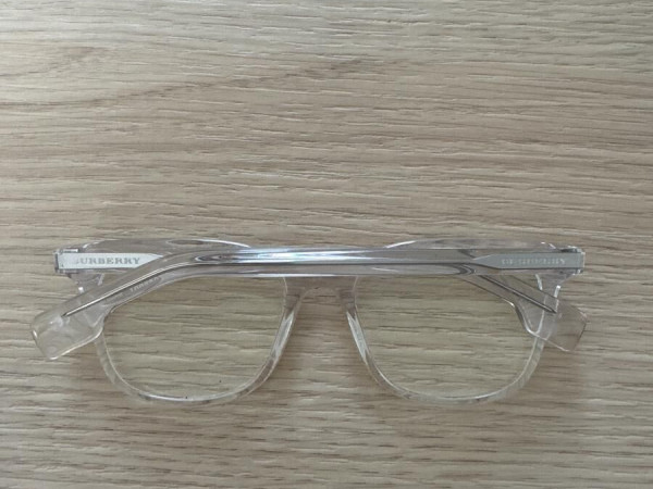 Burberry - b2284 3024 51/18