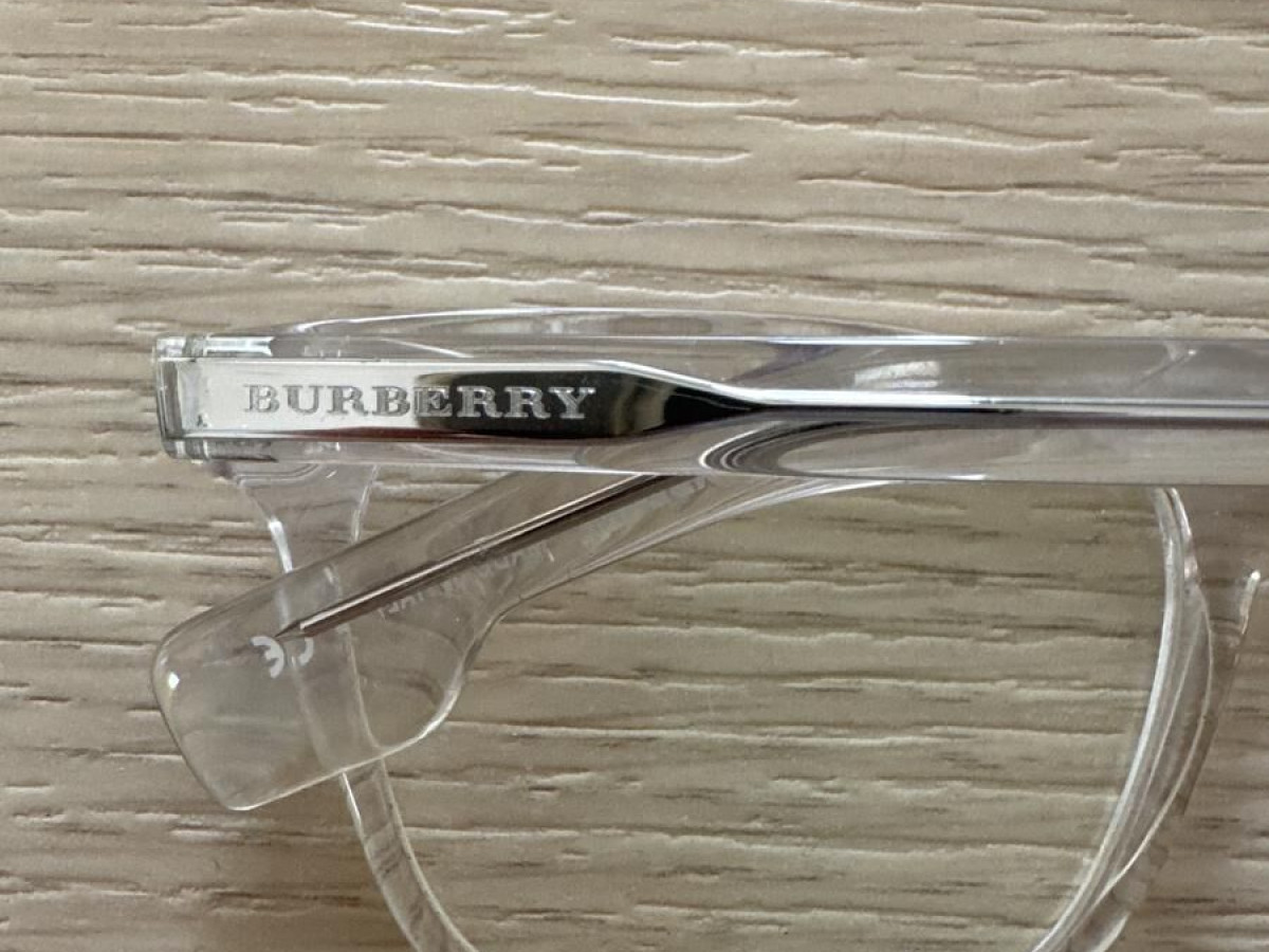 Burberry - b2284 3024 51/18