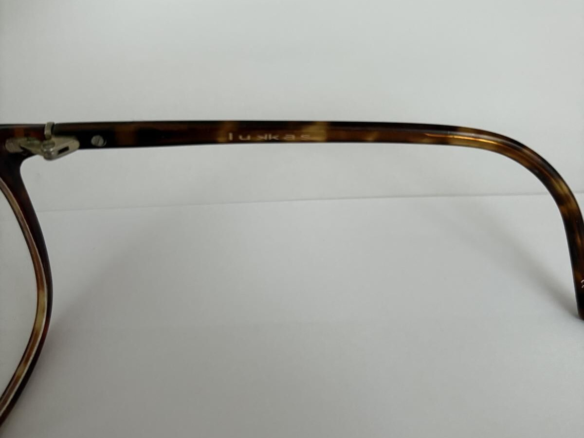 LUKKAS - LU1401 ECAI 52/16