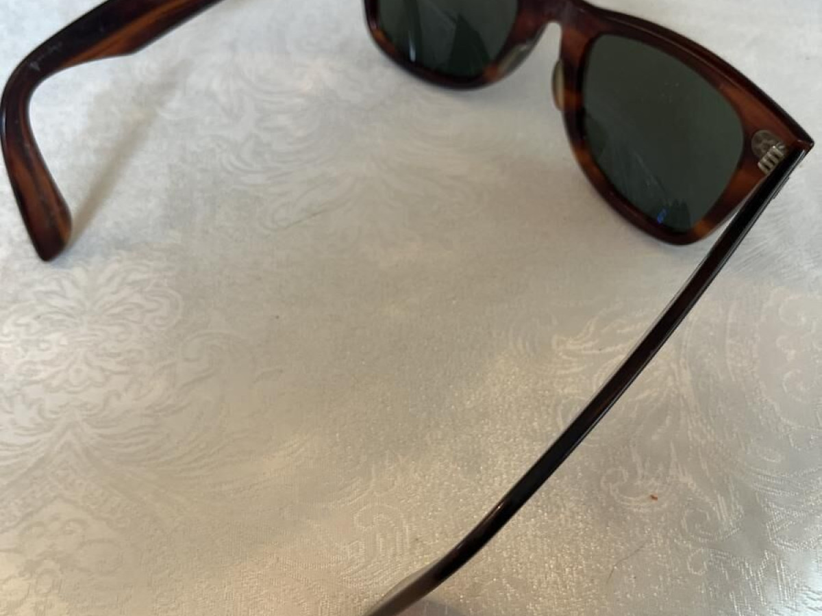 RAYBAN WAYFARER