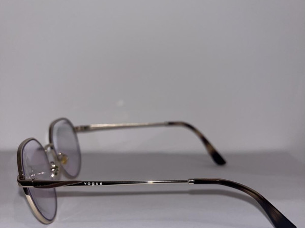 VOGUE - VO4209 848 52/18