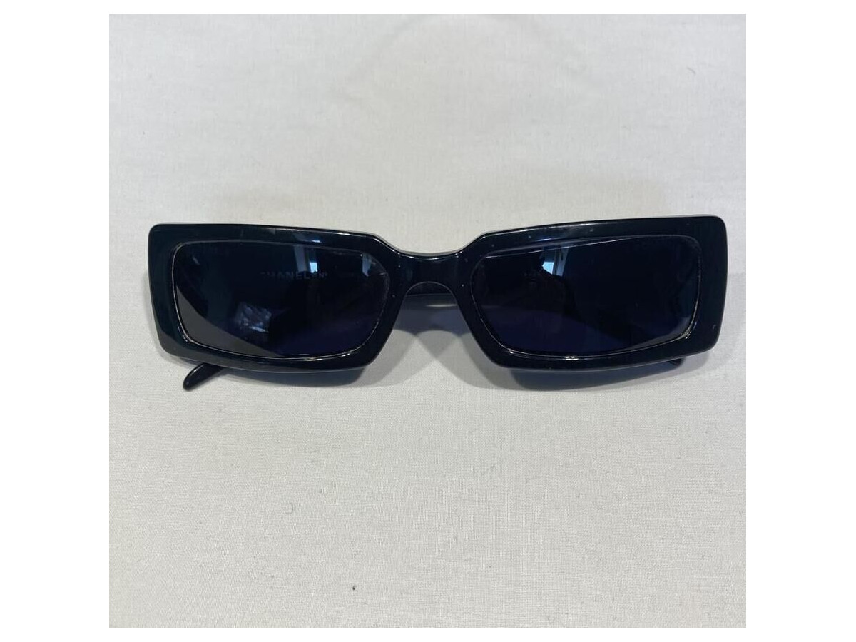 Chanel c2584438