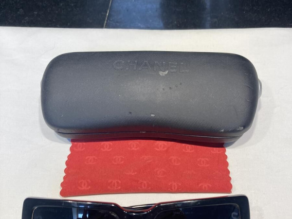 Chanel c2584438