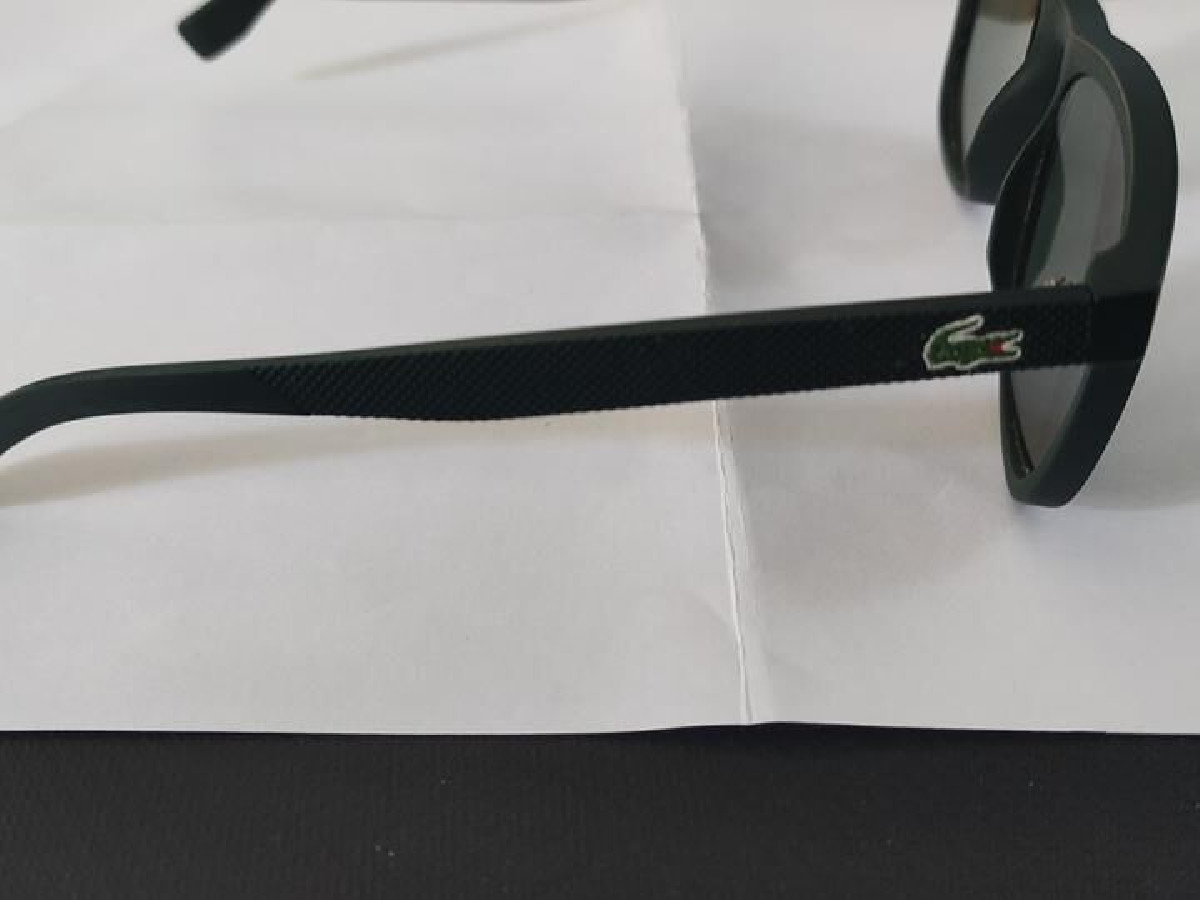 Lacoste -L884S 53/19