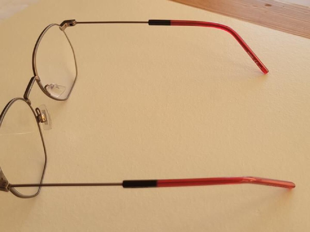 Hugo Boss HG1121 R80 145