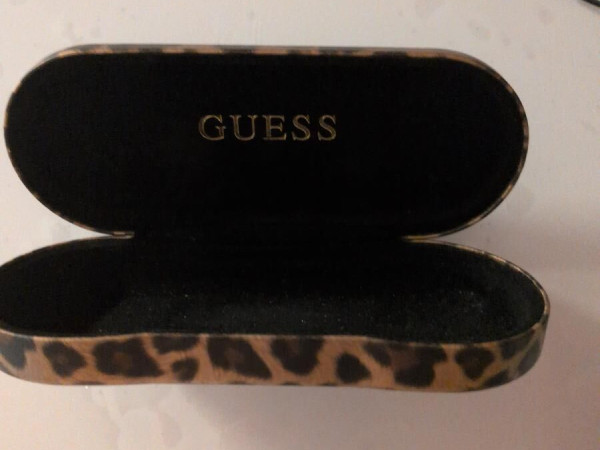 Guess - 00152