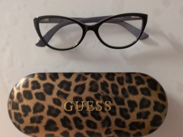 Guess - 00152