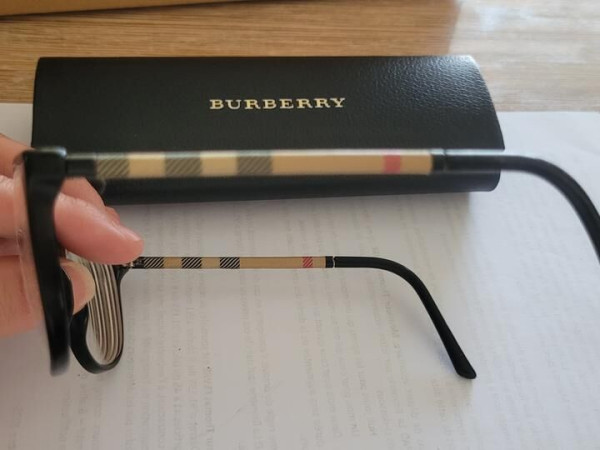 Burberry - B2112