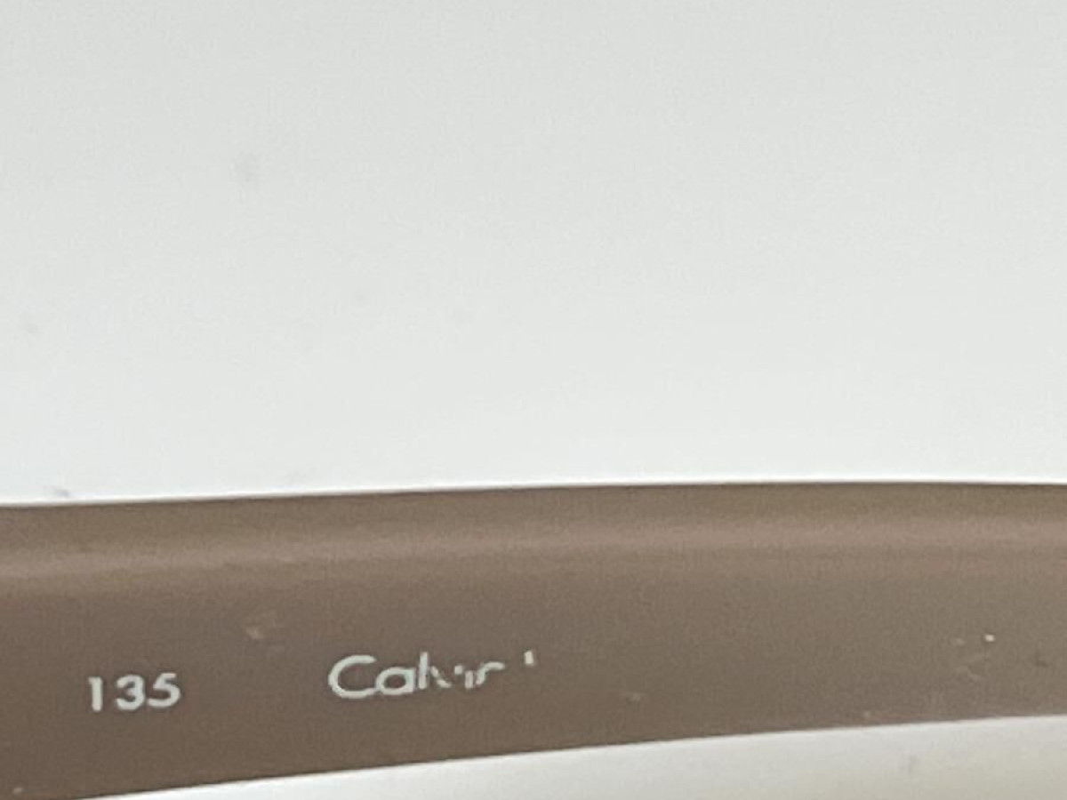 Calvin Klein - 52¤16