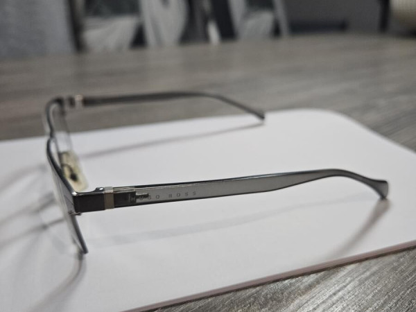 Hugo boss boss 1118 R80 140