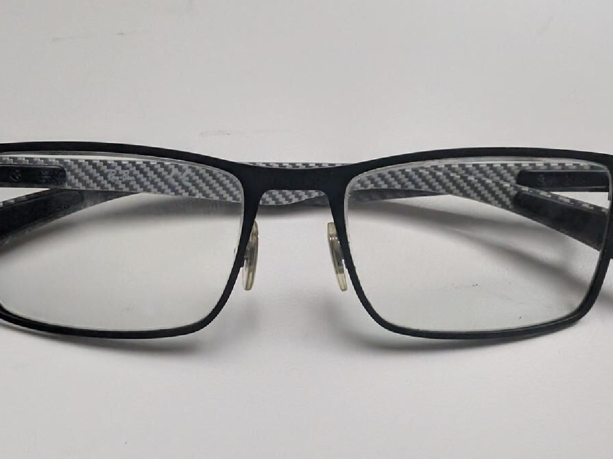 RAYBAN – RB8415