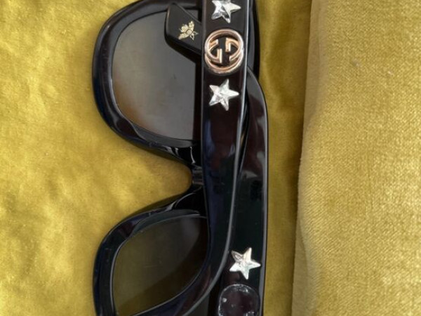 GUCCI - GG0208S