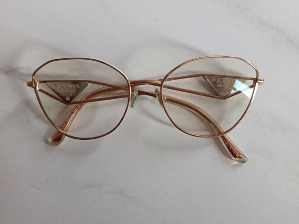 PRADA - PR52Z taille 55