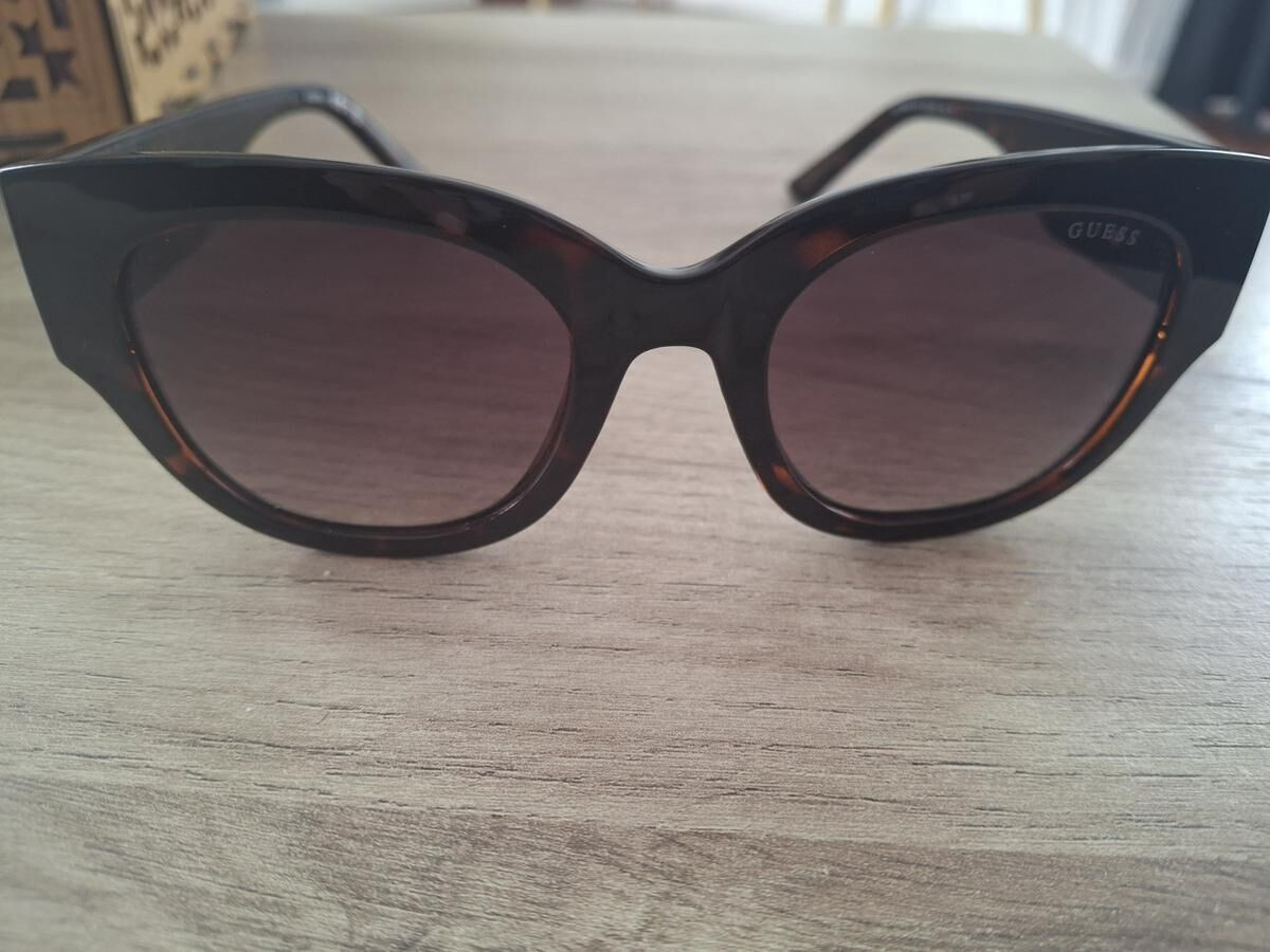 Guess - GU780