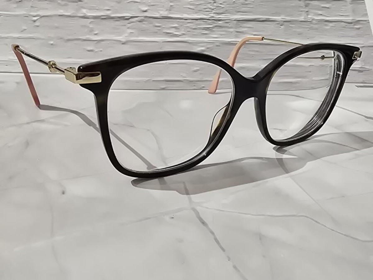 Gucci - GG09670