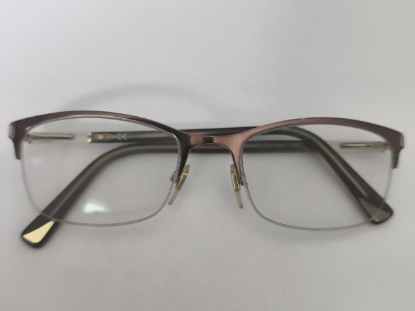 Nina Ricci VNR092col or 26