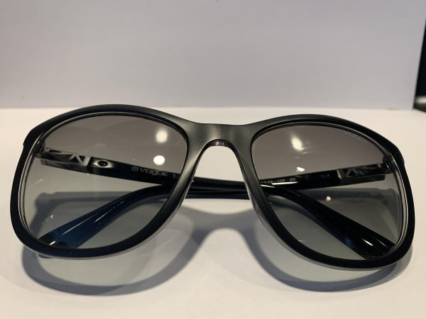Vogue VO 5533-S2385/11 54¤19
