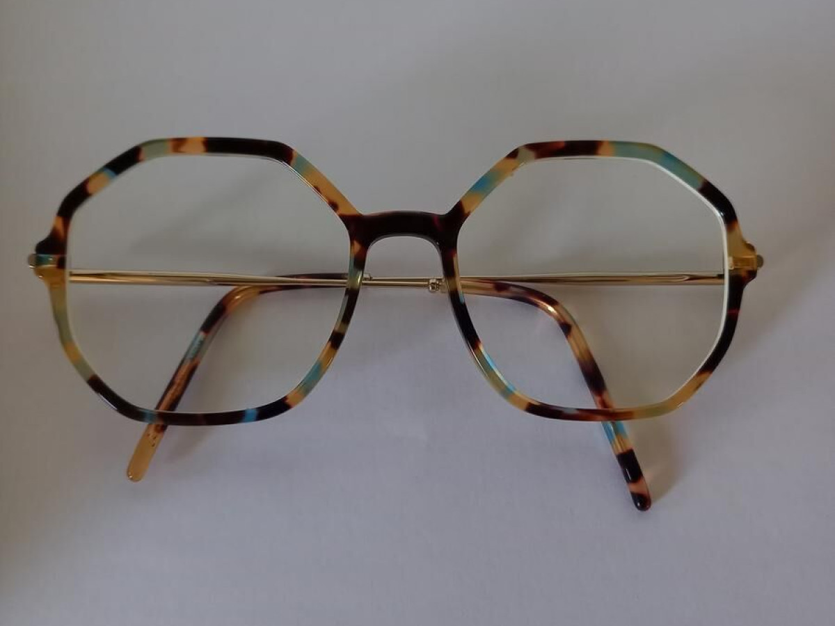 JIMMY FAIRLY- La DORA C253 E11