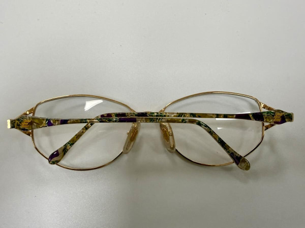 Esquisse - 54◻︎16