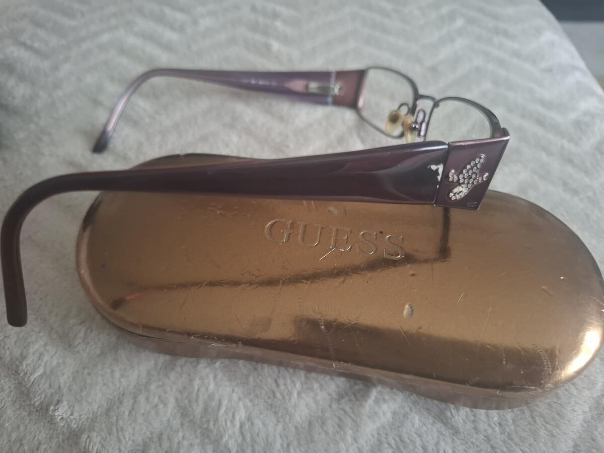 Guess - BU53016 taille 53