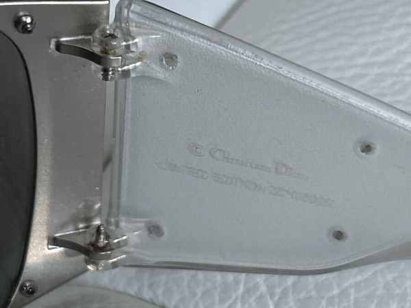 Dior - limited edition 2210