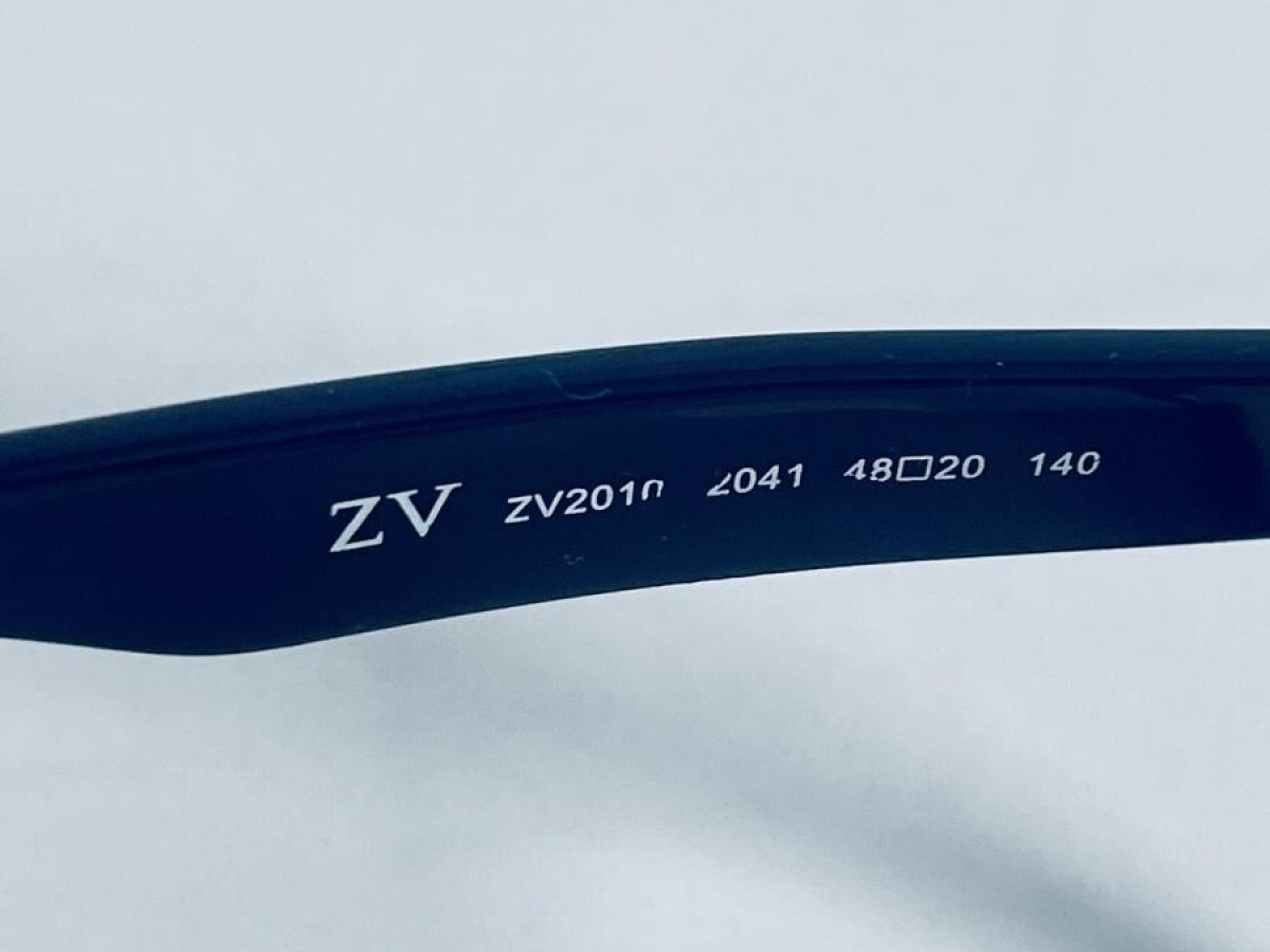 Zadig et Voltaire - ZV2010 48¤20