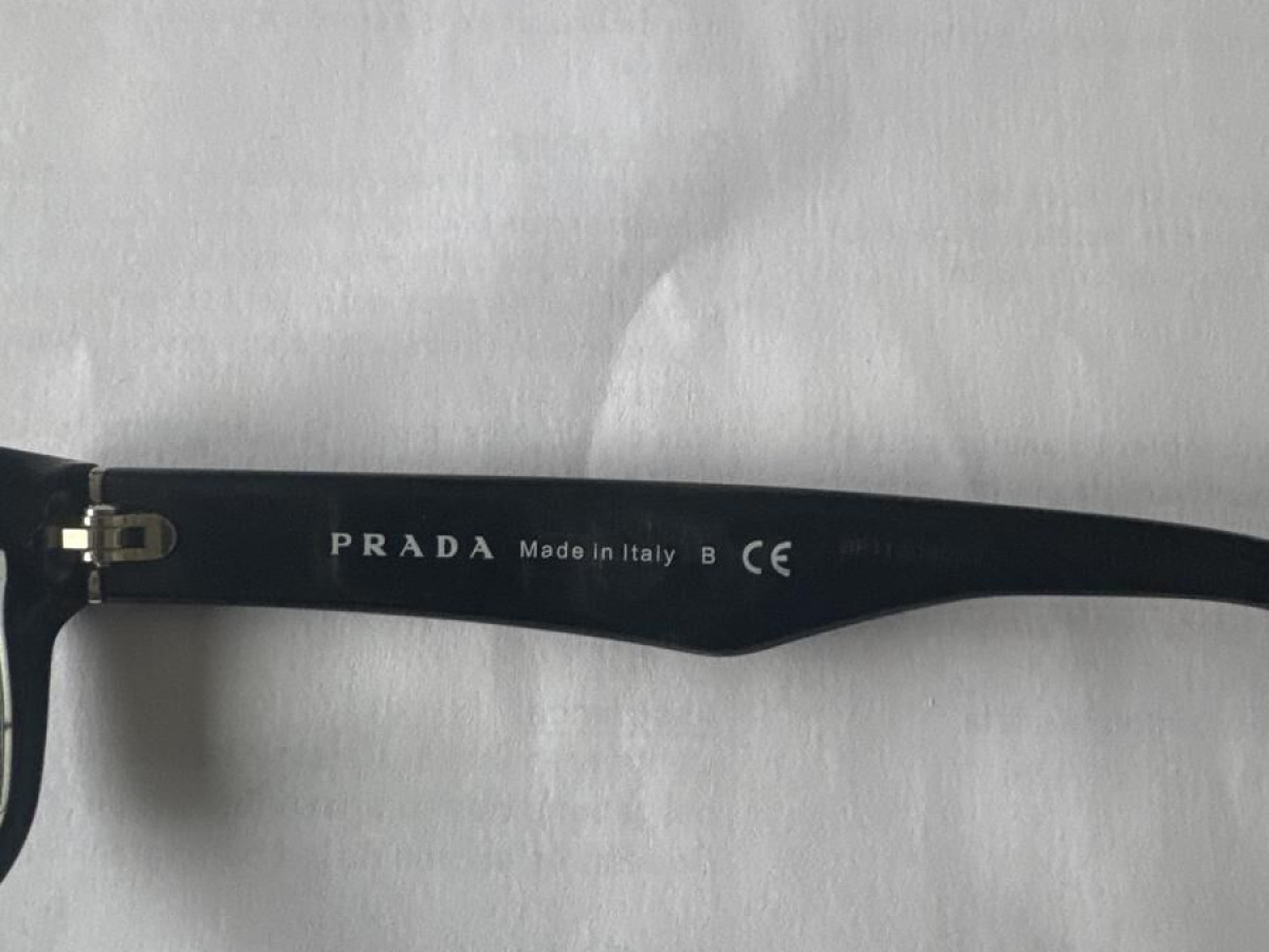 Prada - 53¤16