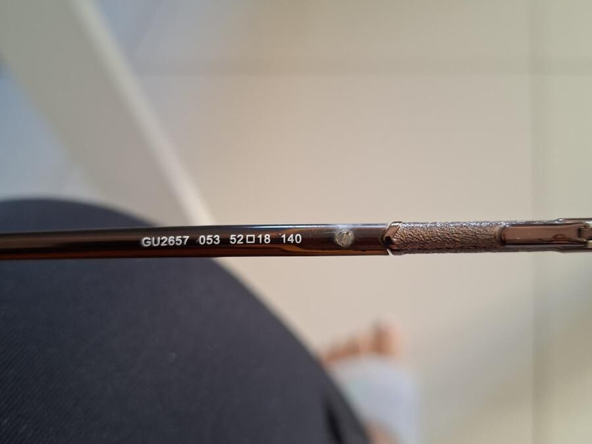 GUESS - GU2657 053 52/18 140