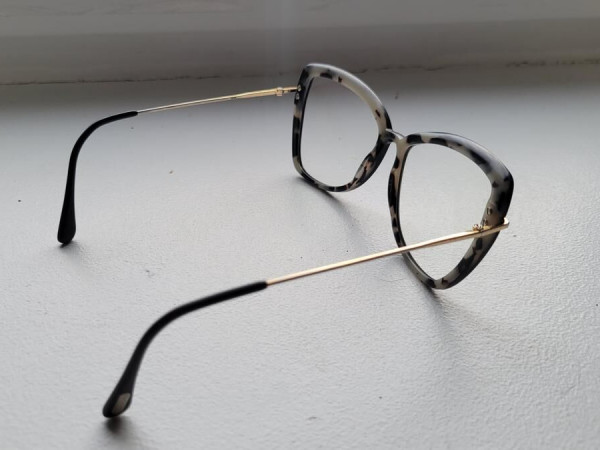 Tom Ford - TF5882B